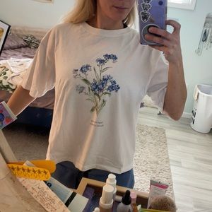 Forget-me-not Tee